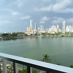 Apartamento de 3 habitaciones cerca a la playa